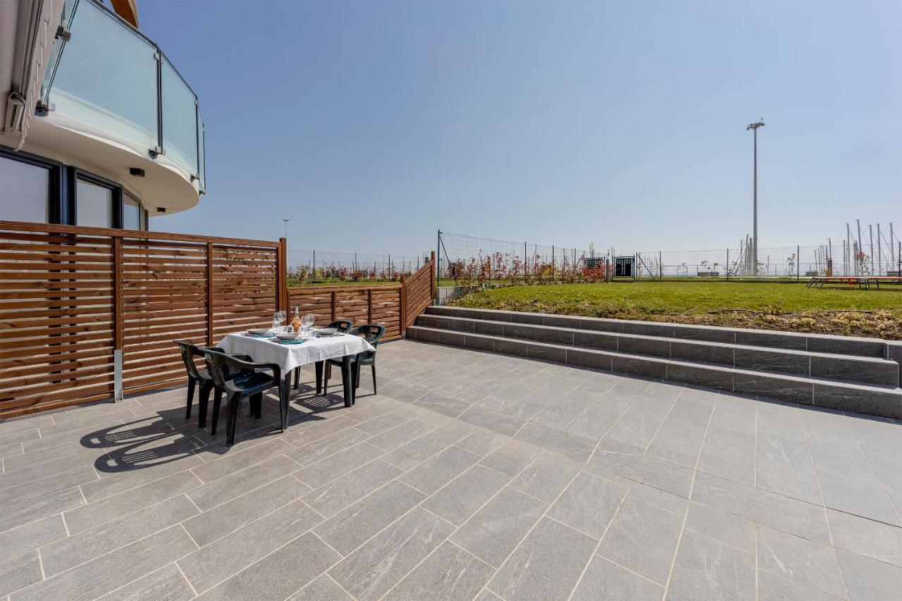 Aregai Marina Exclusive Seaside Apartments Santo Stefano al Mare Extérieur photo