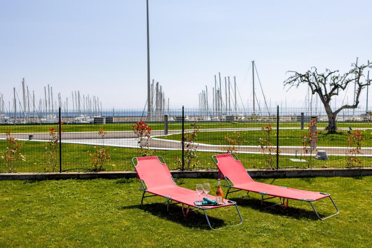 Aregai Marina Exclusive Seaside Apartments Santo Stefano al Mare Extérieur photo