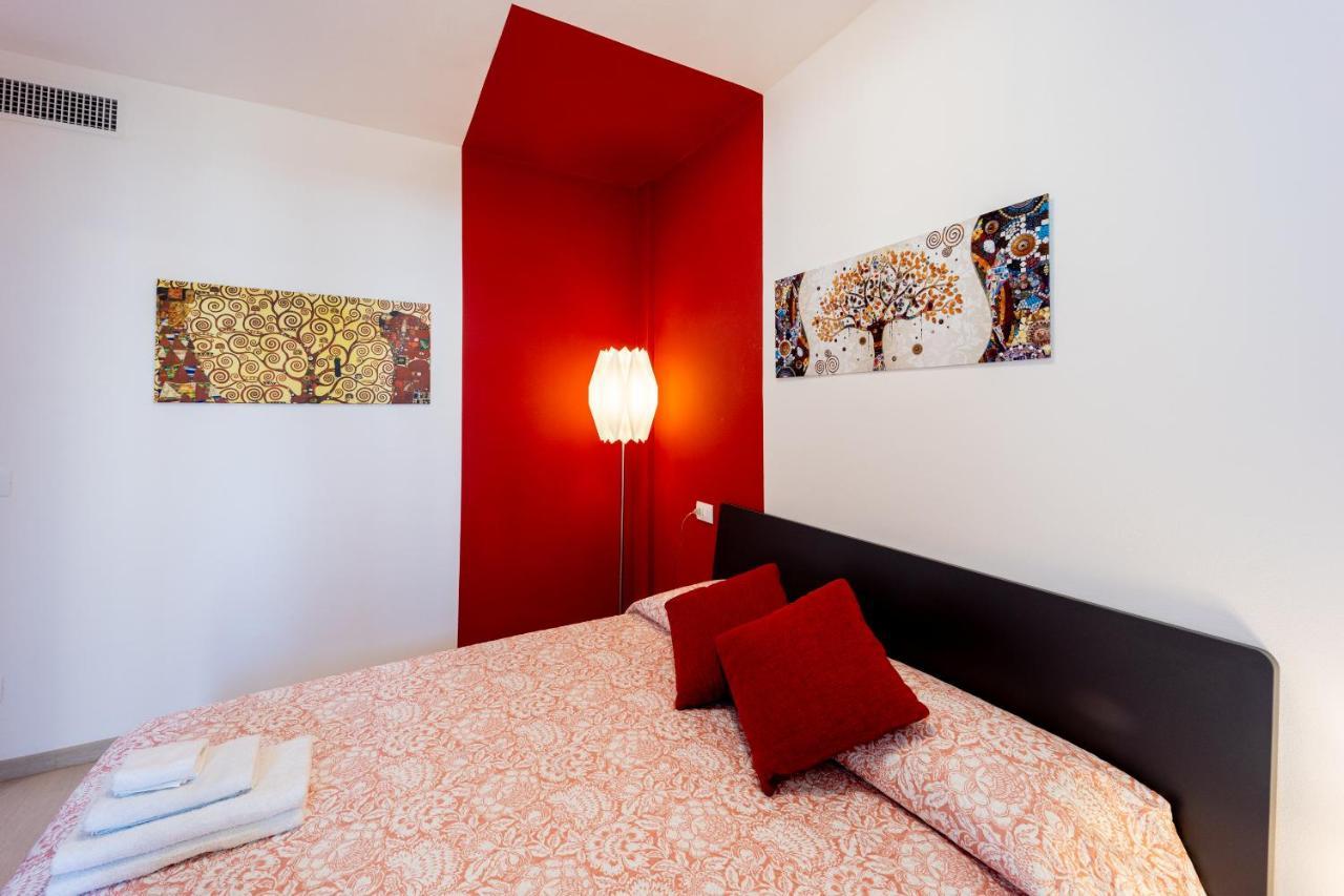 Aregai Marina Exclusive Seaside Apartments Santo Stefano al Mare Extérieur photo