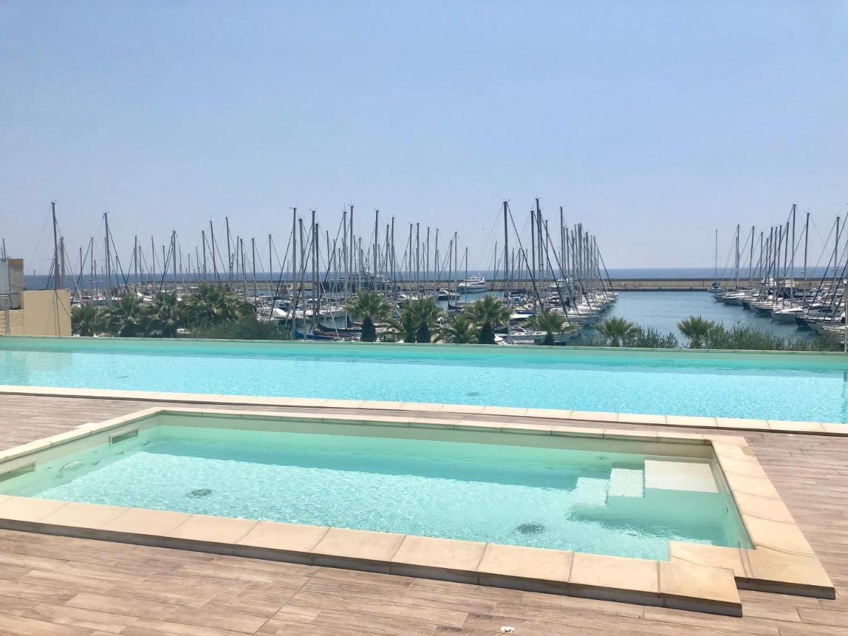 Aregai Marina Exclusive Seaside Apartments Santo Stefano al Mare Extérieur photo